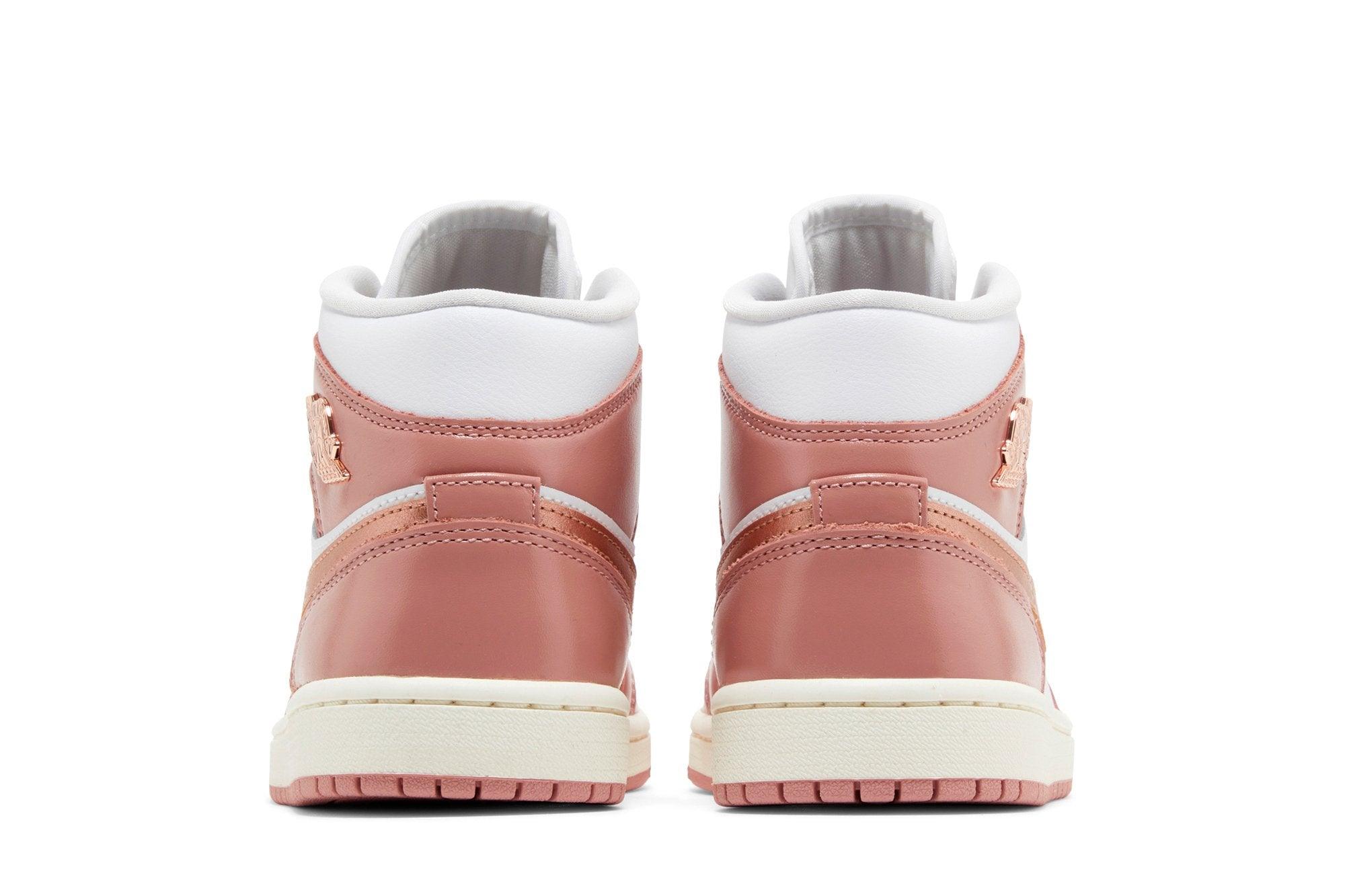 Tênis Air Jordan 1 Mid SE Red Stardust White Rosa