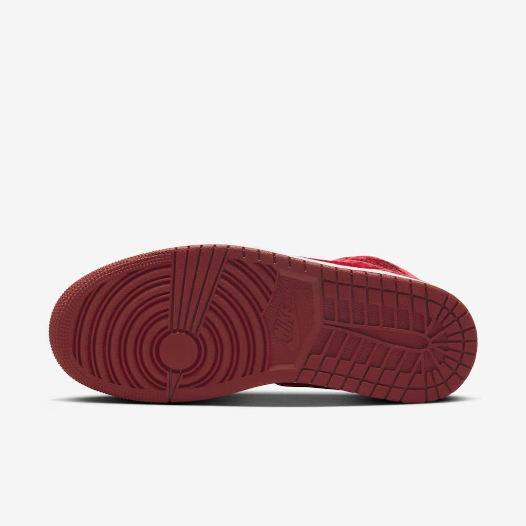 Tênis Air Jordan 1 Mid SE Red Velvet Vermelho