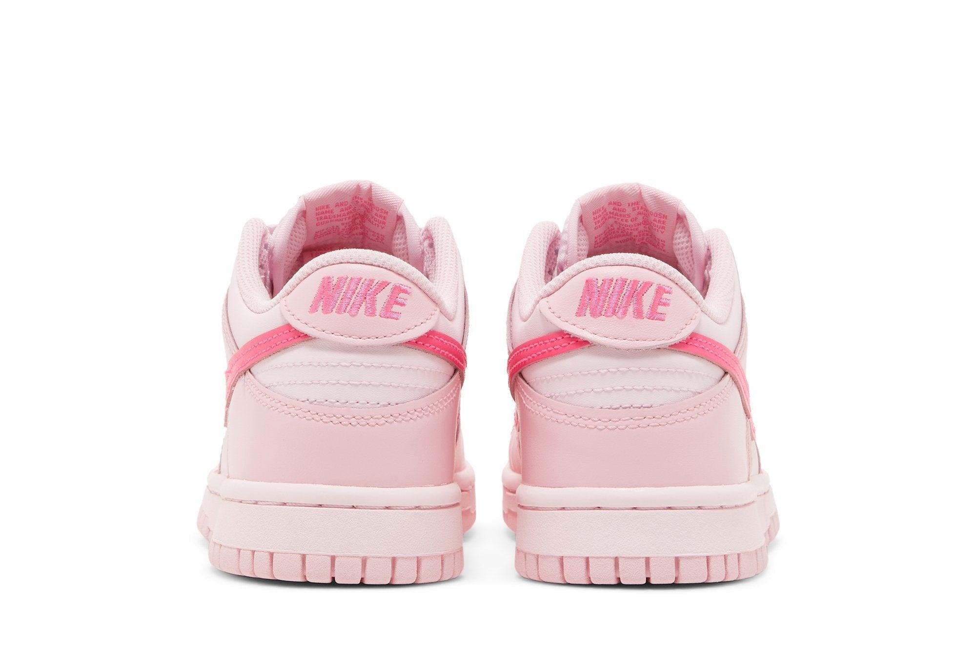 Tênis Nike Dunk Low Triple Pink Rosa