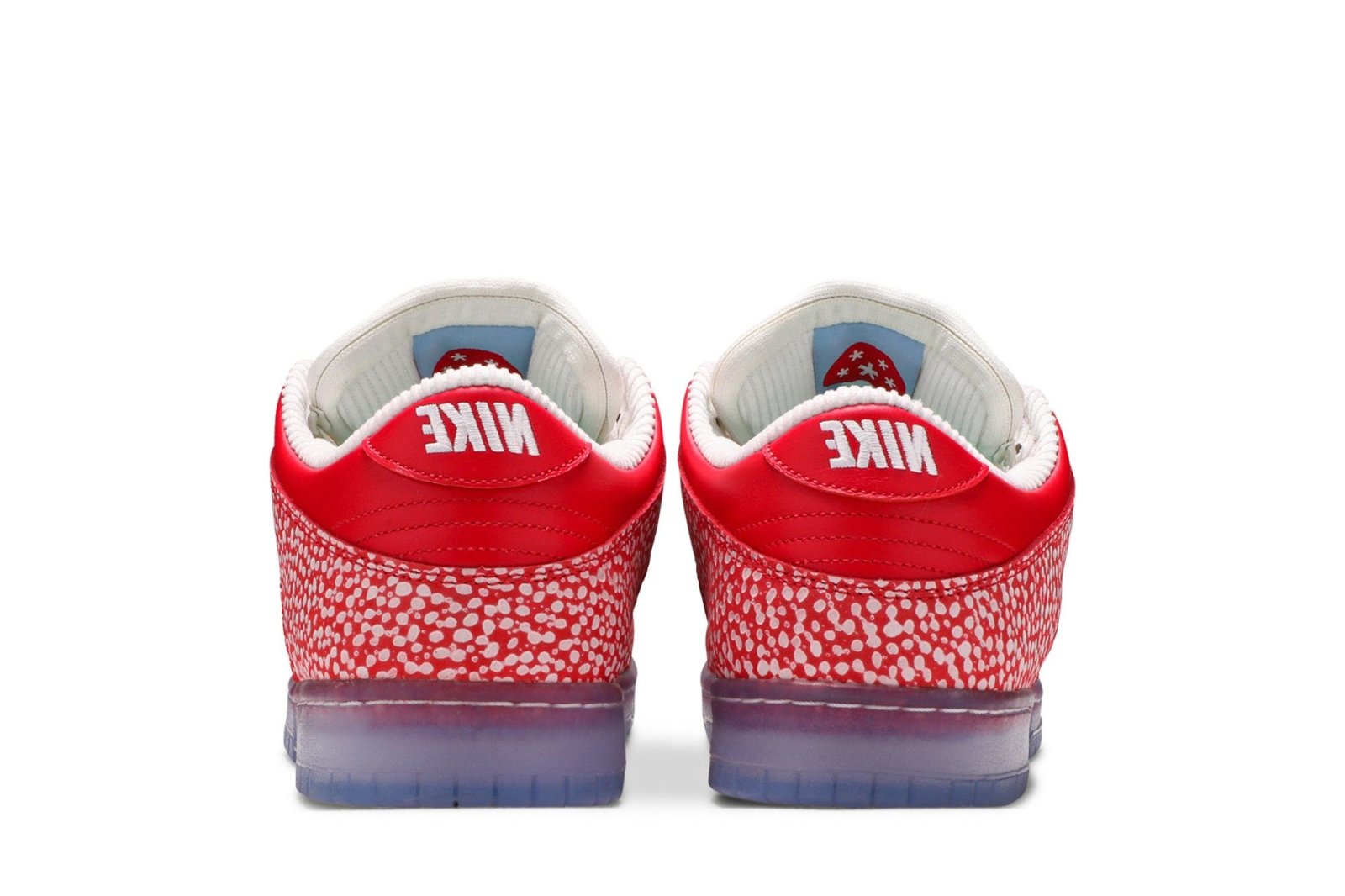 Tênis Nike Sb Dunk Low x Stingwater Magic Mushroom Vermelho