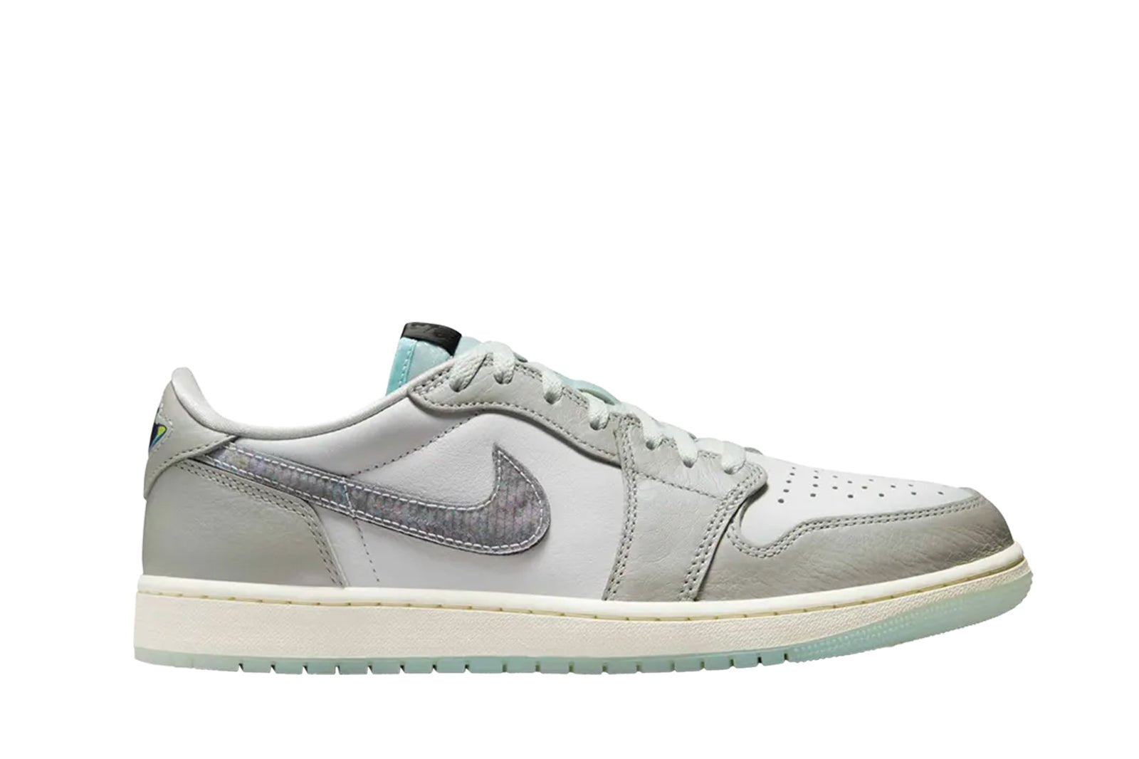 Tênis Air Jordan 1 Low Og Year of Snake 2025 Cinza