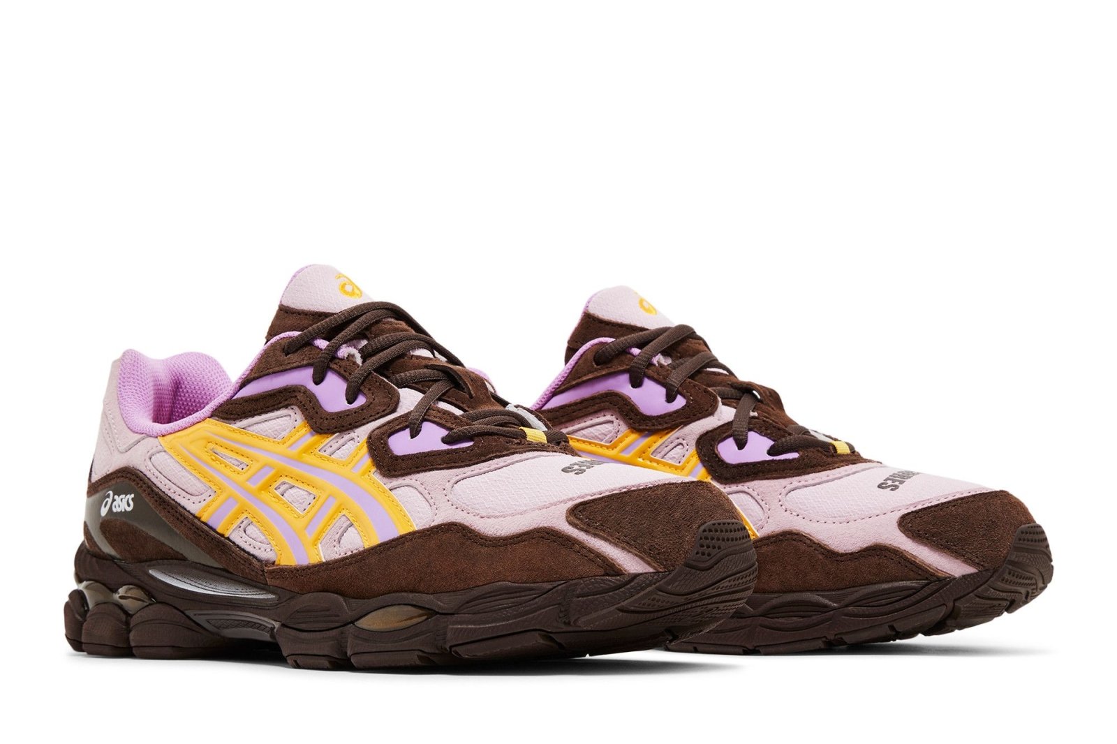 Tênis Asics Gel-NYC x Pleasures Barely Rose Rosa