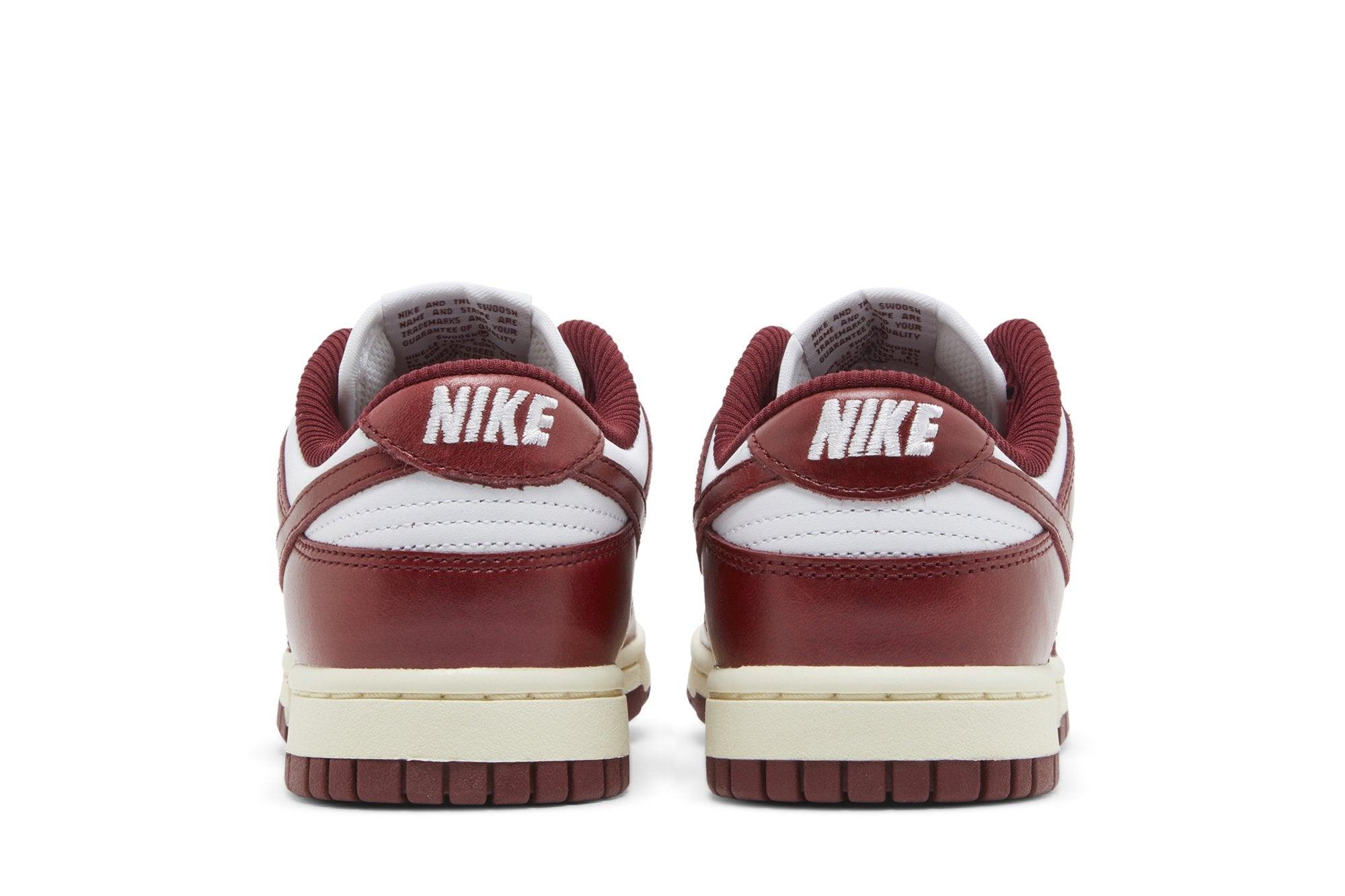 Tênis Nike Dunk Low PRM Vintage Team Red Vermelho